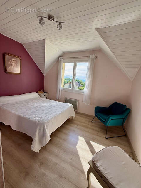 Maison à DIVONNE-LES-BAINS