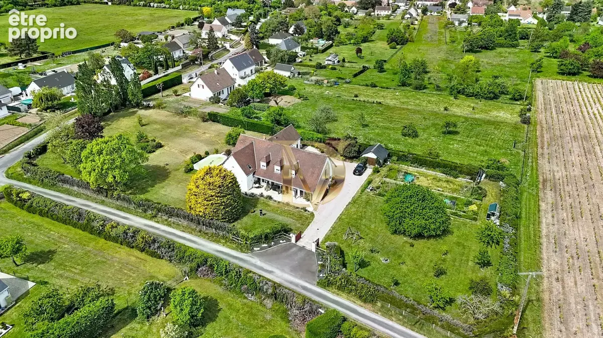 Maison 12 pièces 307 m² à vendre à Francueil (37150) - photo 2
