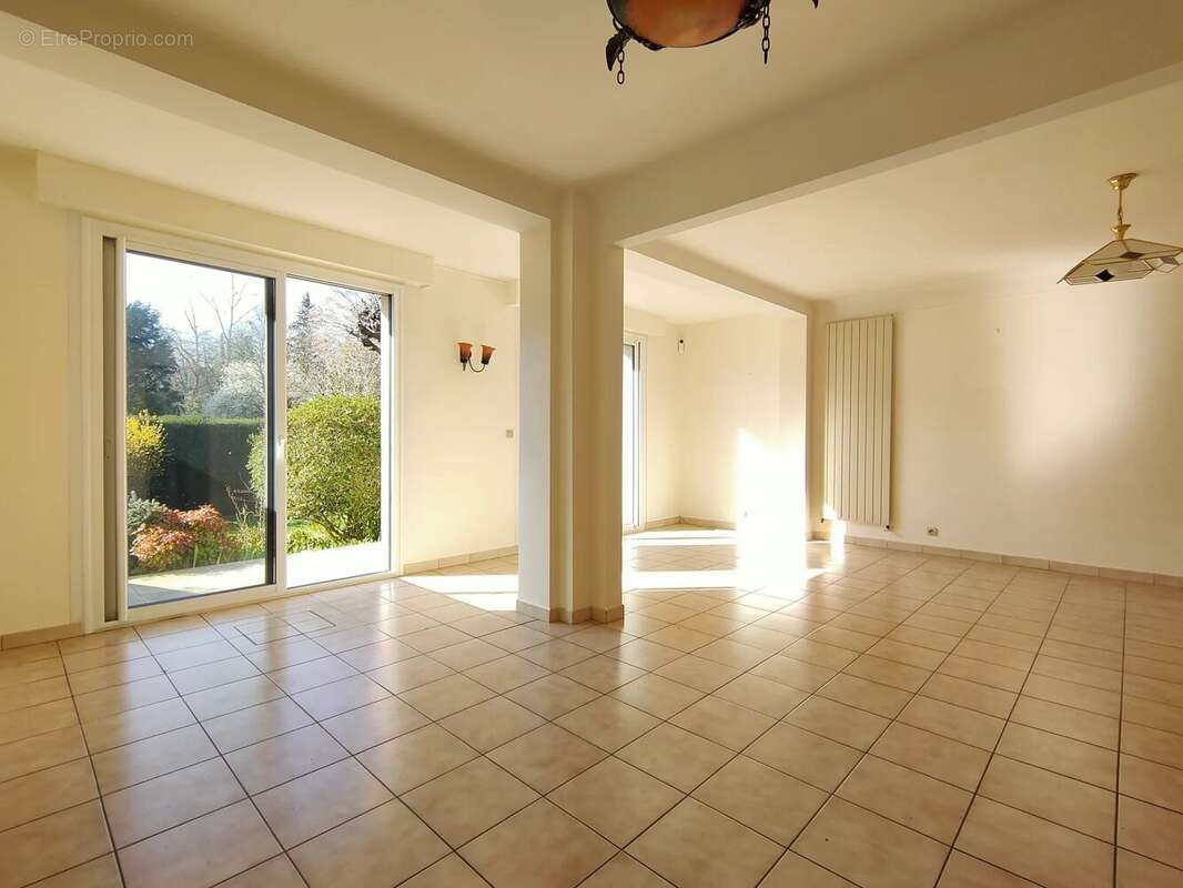 Maison à SAINT-GERMAIN-EN-LAYE