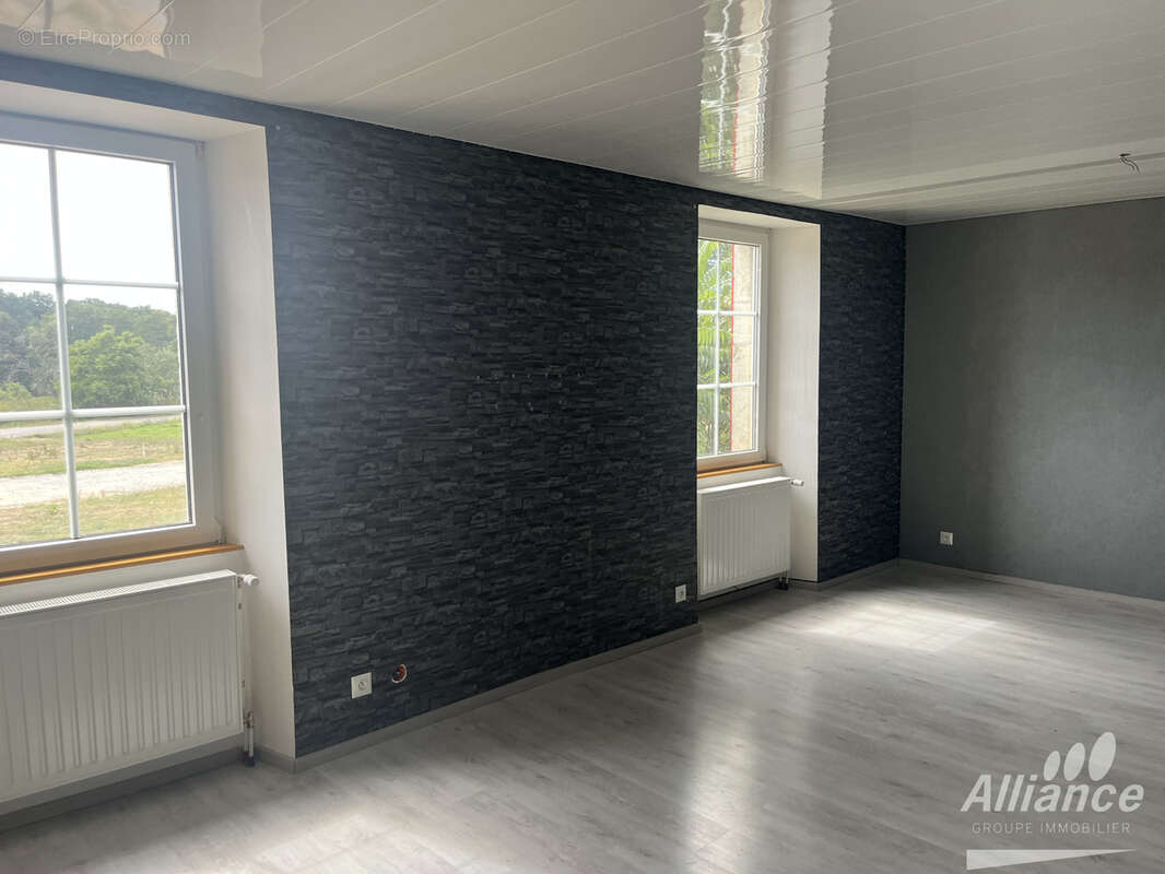 Maison à Suarce sur un terrain 3038 m22 - photo 6