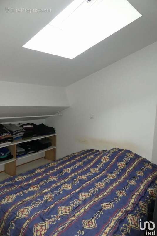 Photo 7 - Commerce à BURZET