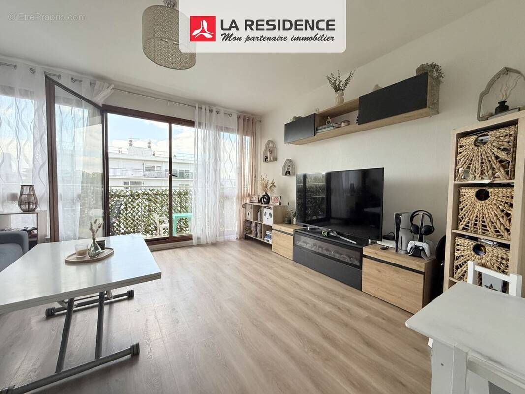 Appartement à VELIZY-VILLACOUBLAY