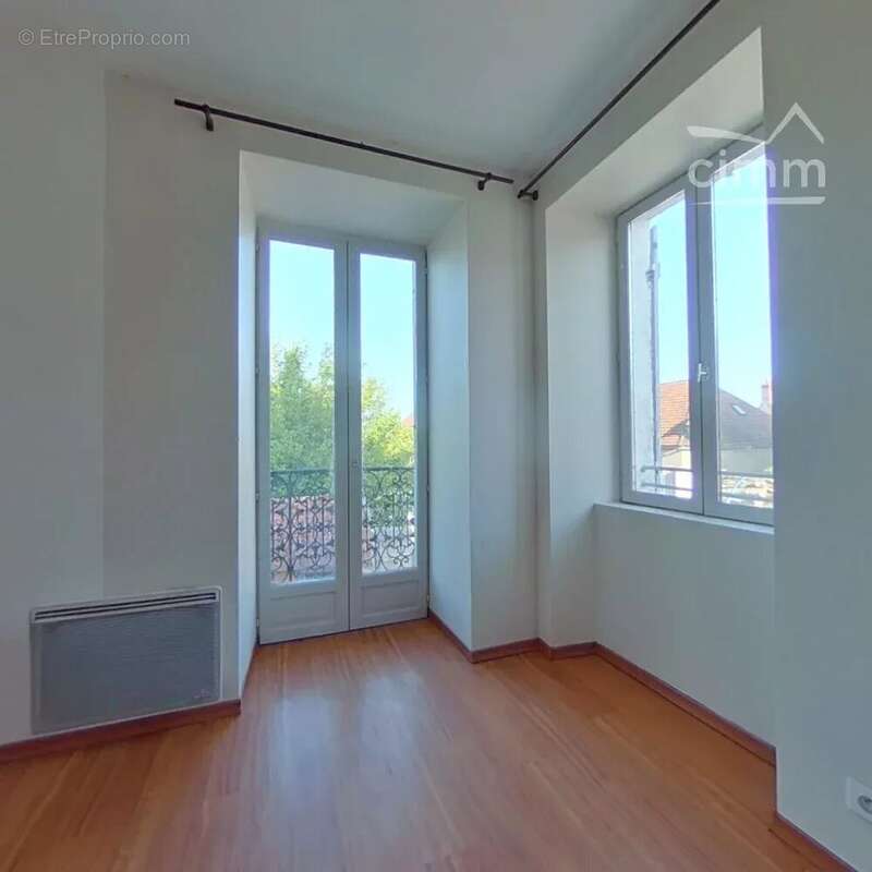 Appartement à ROUVRAY