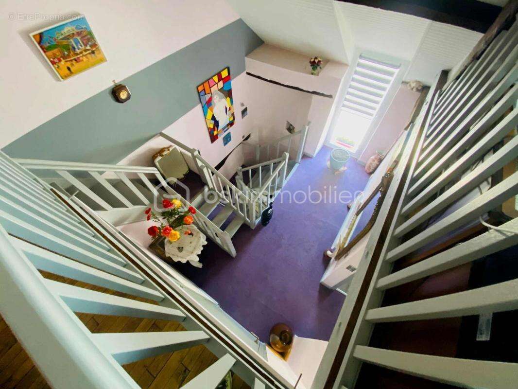 Maison de Charme 3 Chambres MONTERTELOT (EXCLUSIVITE en plein Bourg) - photo 17
