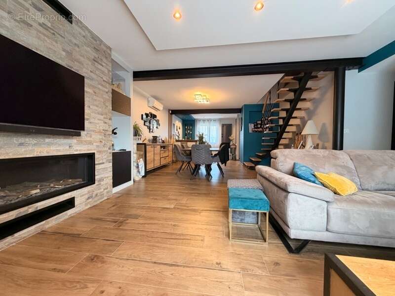 Maison à LUCE