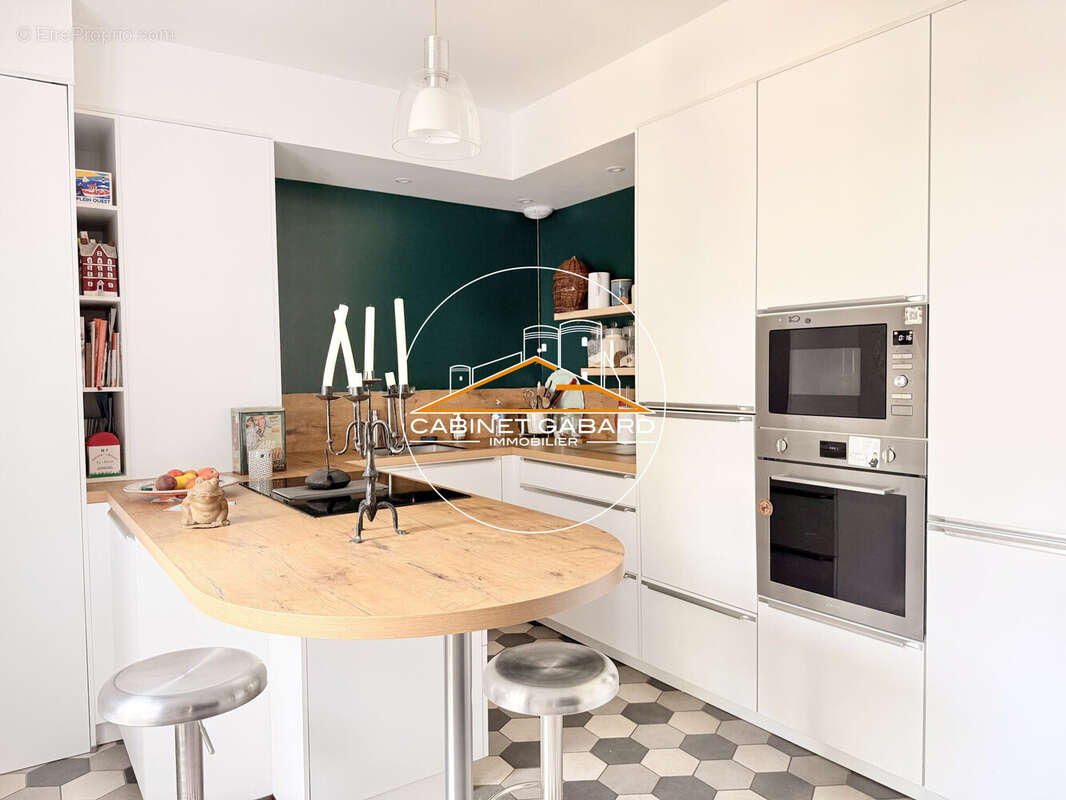 Maison 136 m² à Angers  - photo 2