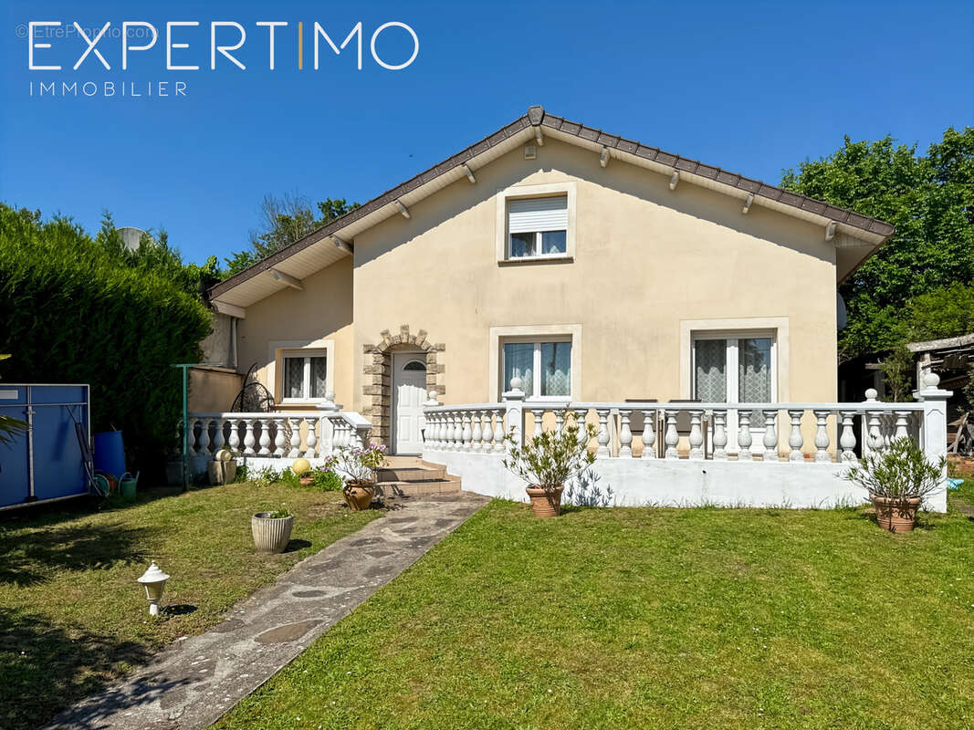 Maison à GOUSSAINVILLE