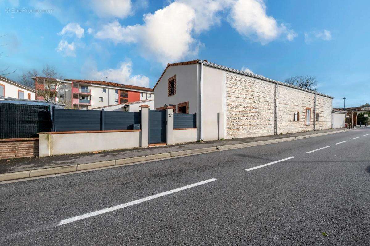 Maison à LAUNAGUET