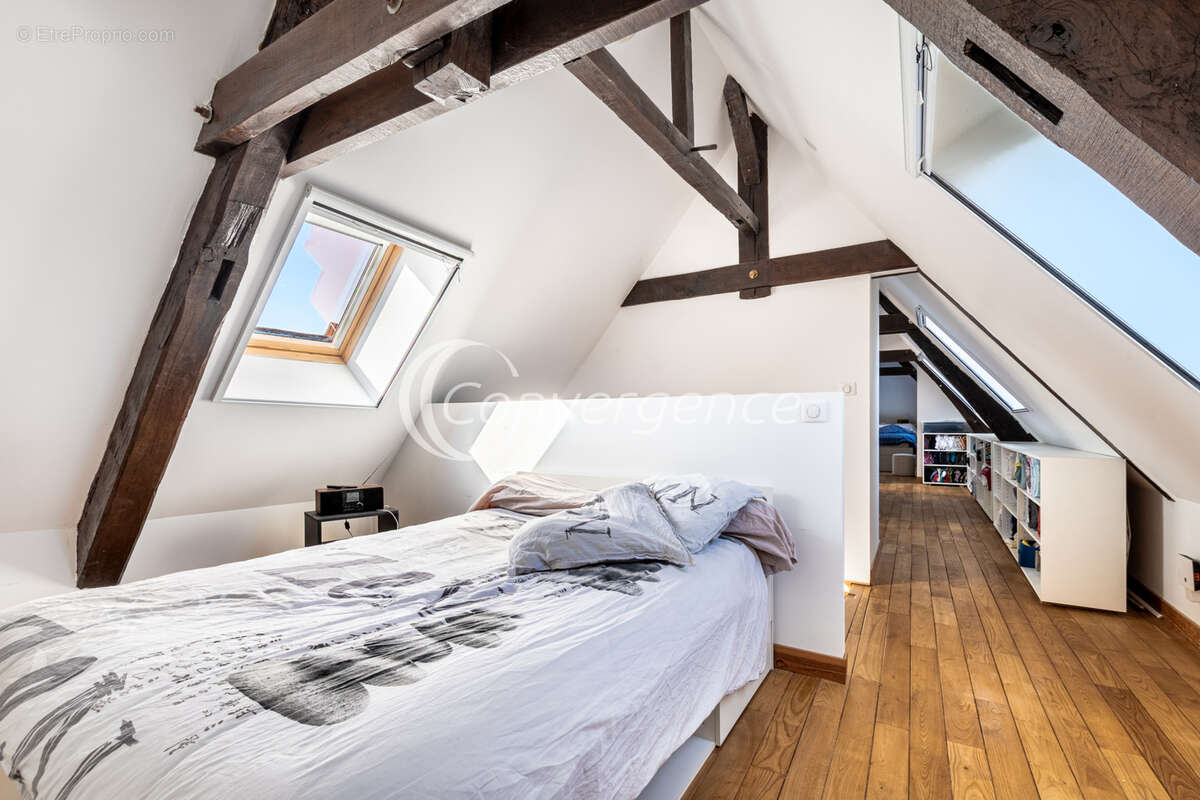 Maison à SAINT-VITTE-SUR-BRIANCE