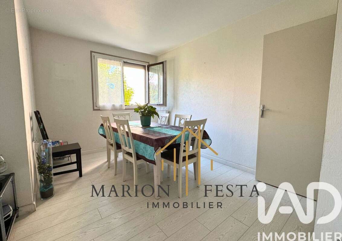 Photo 2 - Appartement à NEUILLY-SUR-MARNE