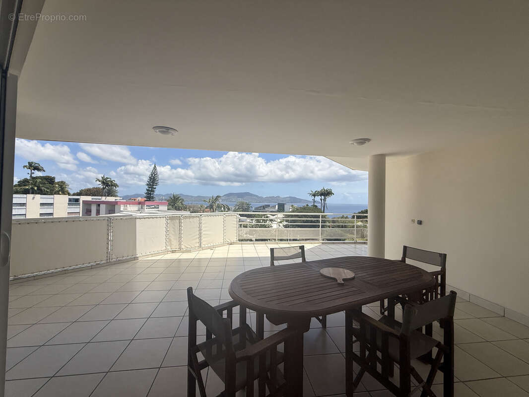 Appartement à FORT-DE-FRANCE