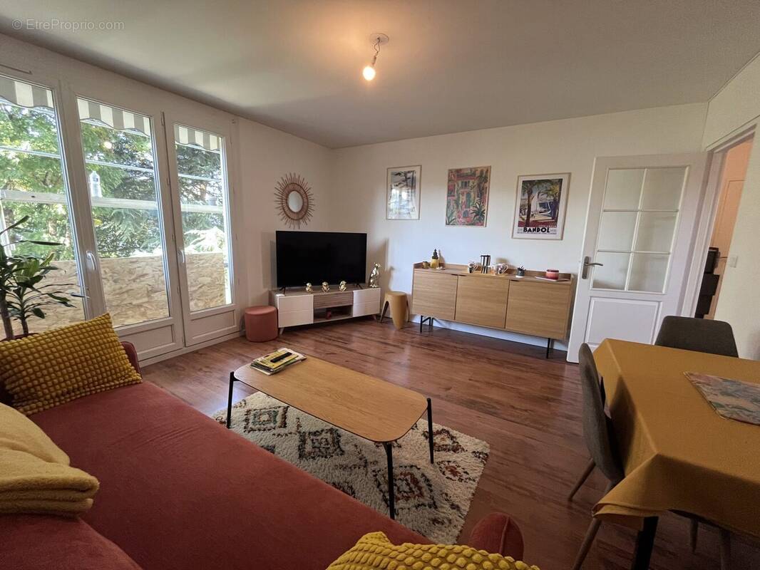 Appartement à JOUE-LES-TOURS