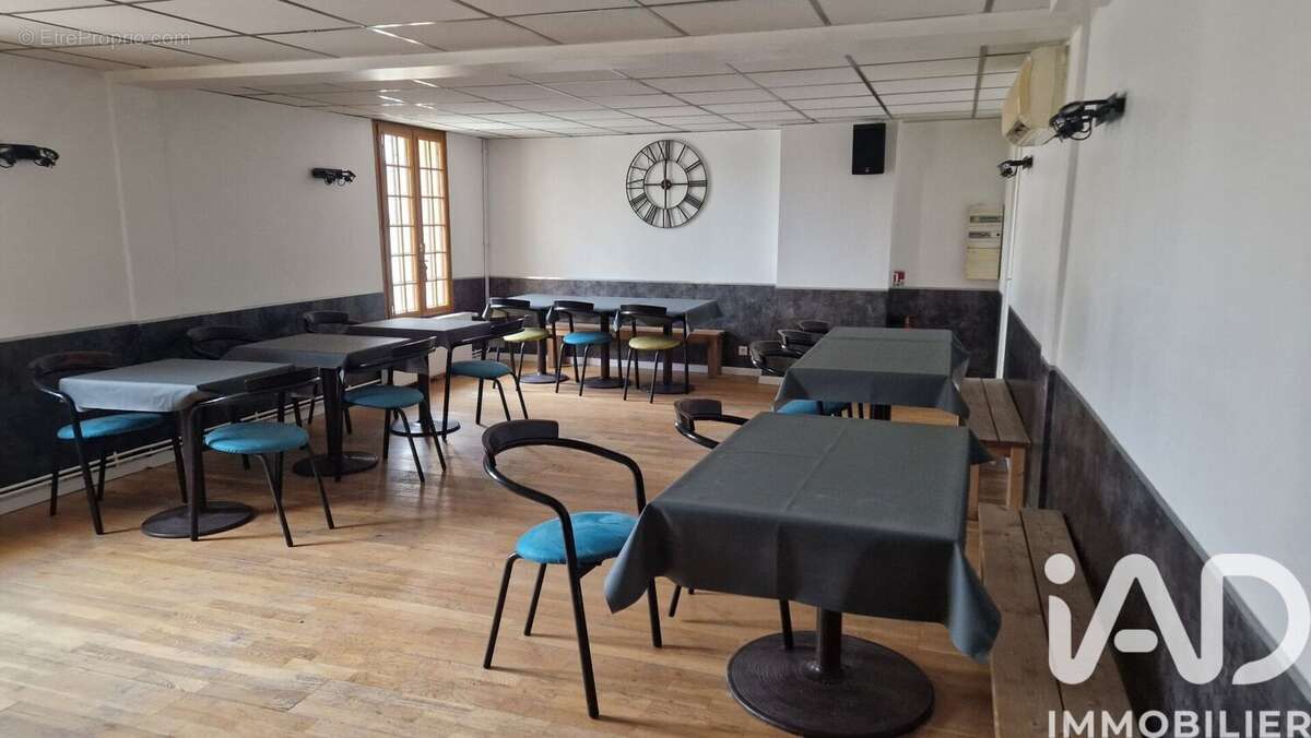 Photo 4 - Commerce à MERY-SUR-OISE