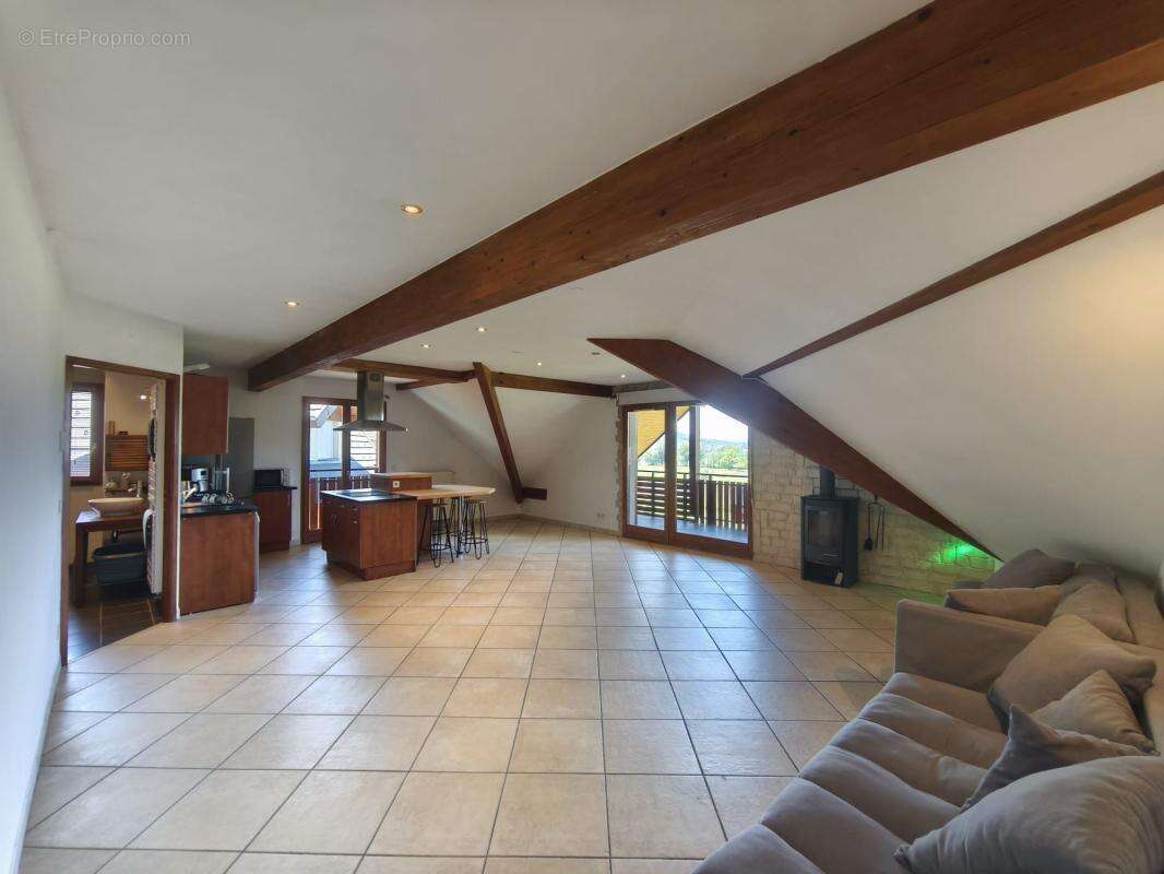 Appartement à GRUFFY