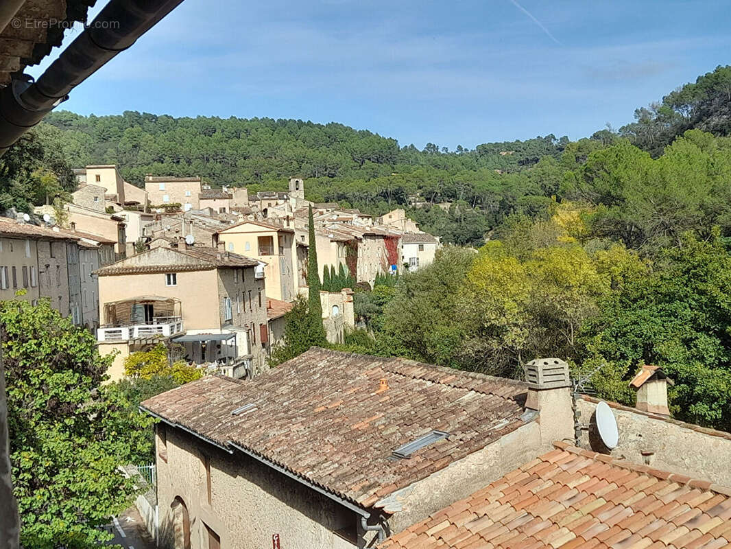 Maison à ENTRECASTEAUX