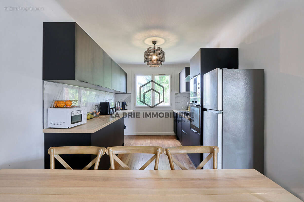 Maison à VILLECRESNES