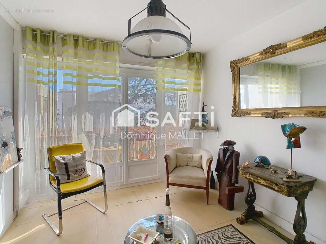 Photo 5 - Appartement à NIMES