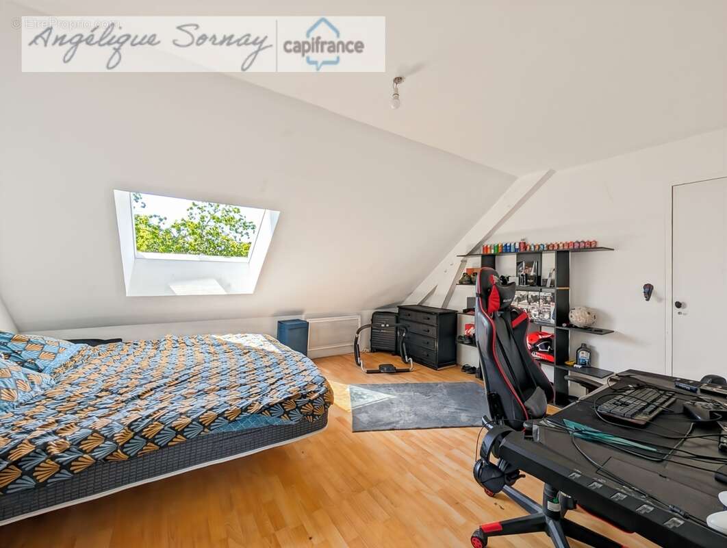 longère avec dépendances sur 3 115 m² – Francheville 39230 - photo 22