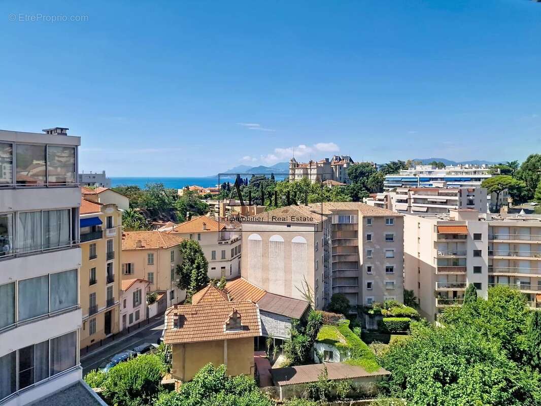 Cannes Stanislas – Élégant appartement toit-terrasse avec vue mer - photo 2
