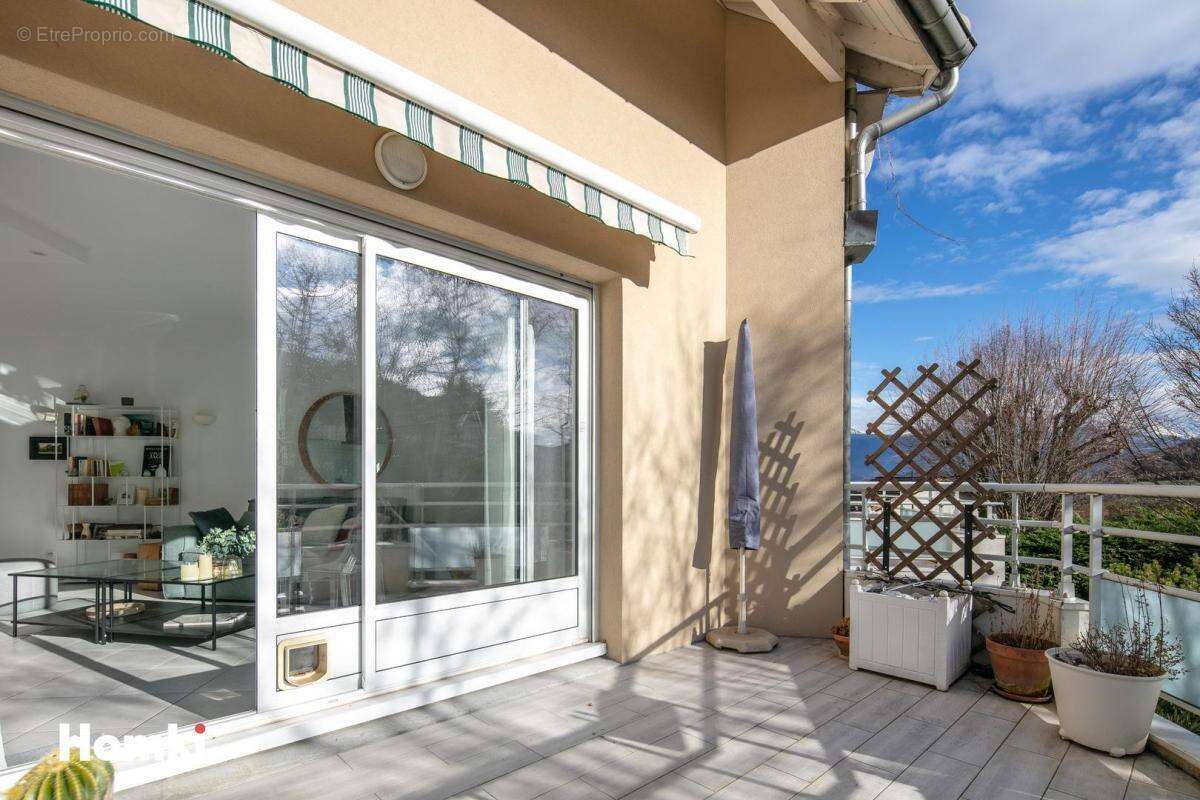 Appartement à SEYSSINS