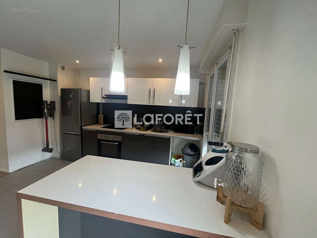 Appartement à VILLEMOMBLE