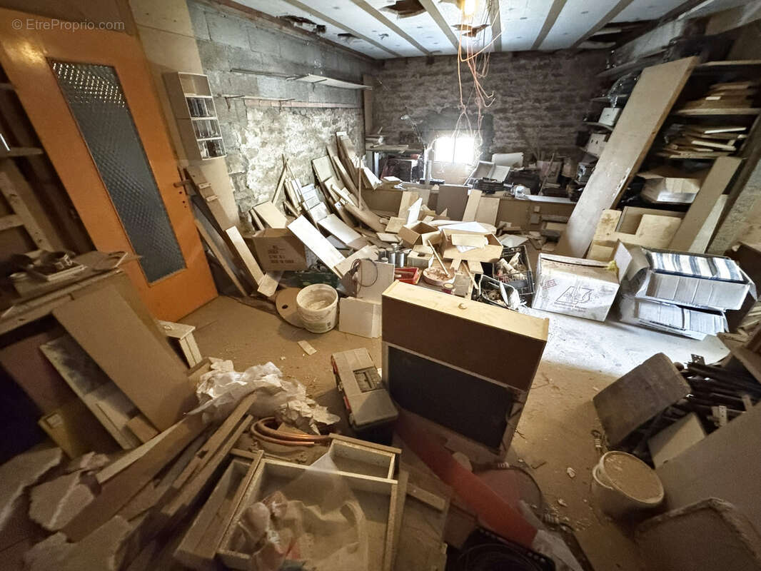 Maison à LA LANTERNE-ET-LES-ARMONTS