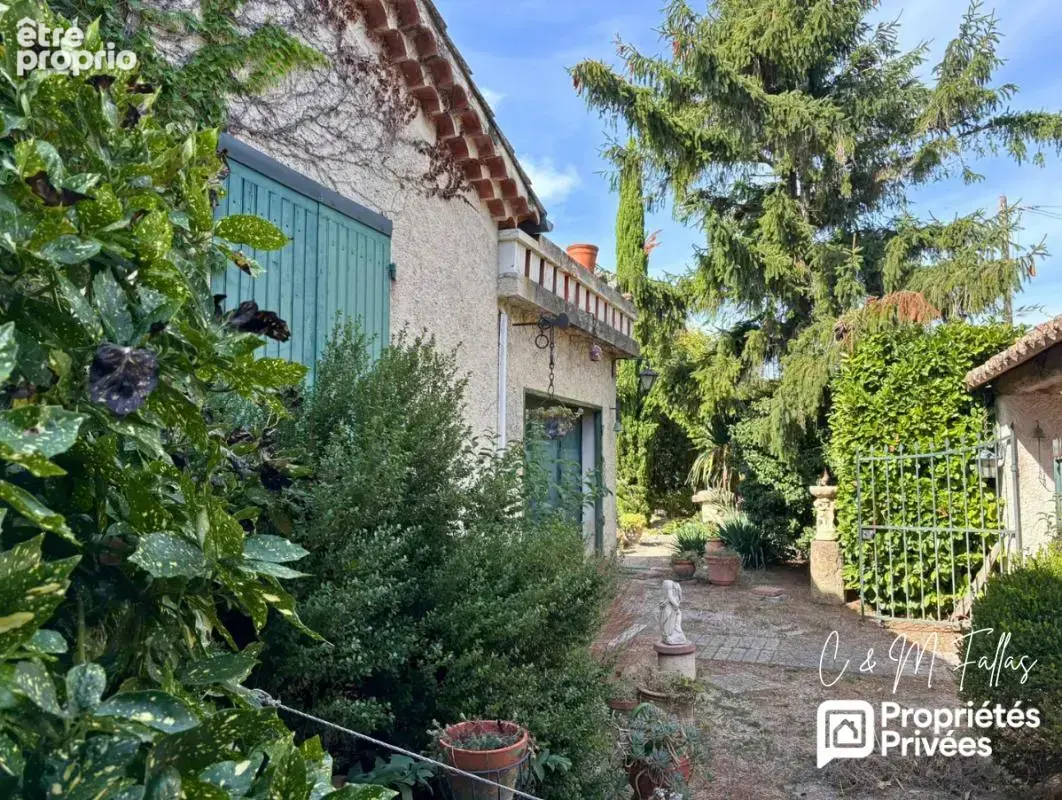 Maison à CAMARET-SUR-AIGUES