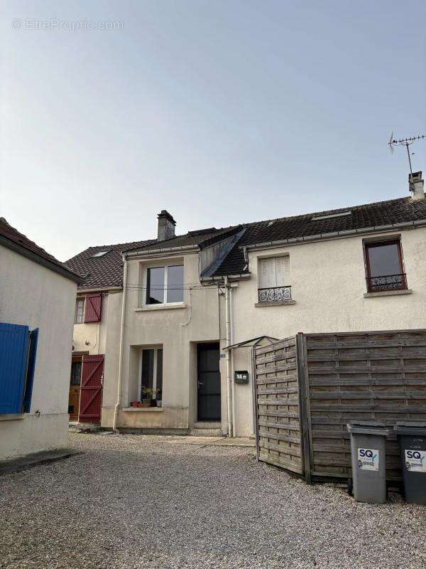 Maison à GUYANCOURT