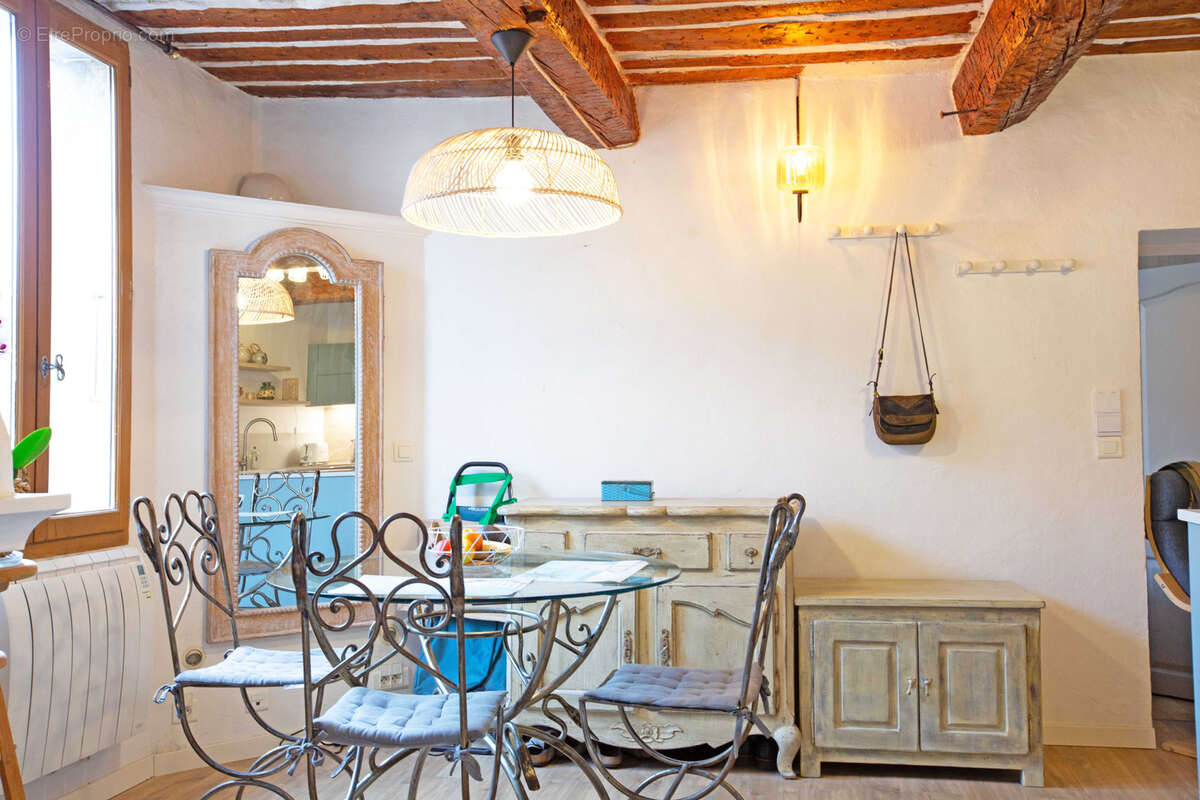 Appartement à VENCE