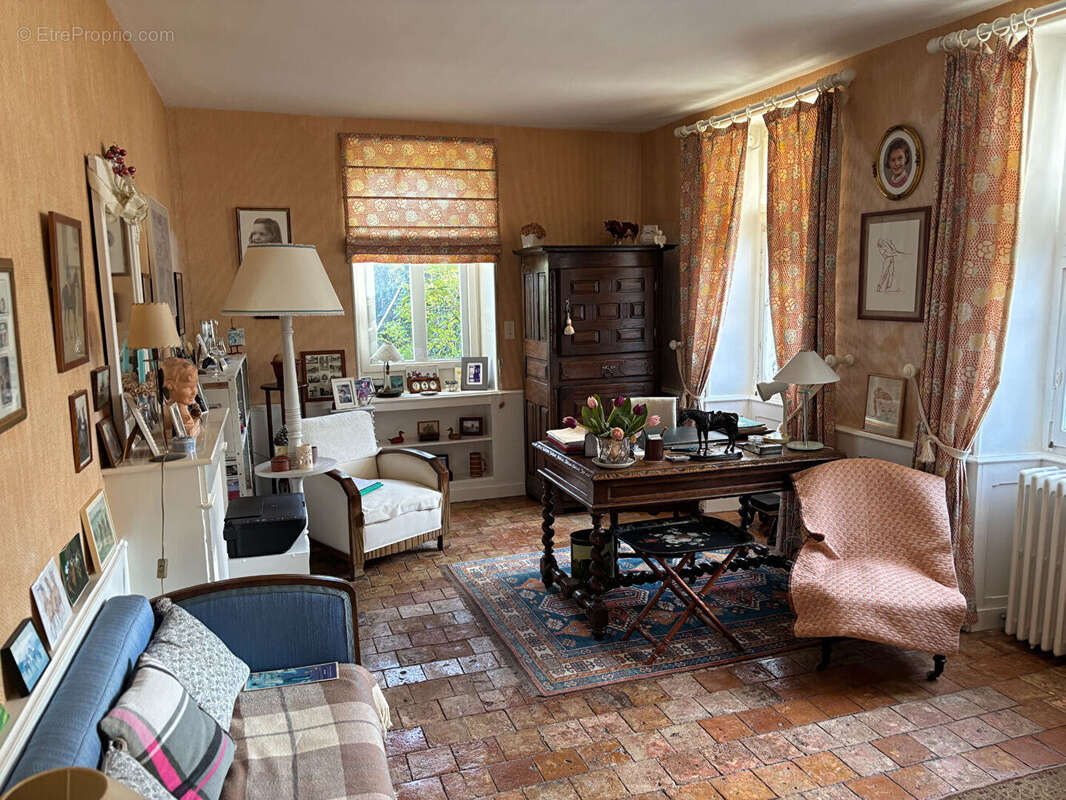 Maison à CHATEAU-GONTIER