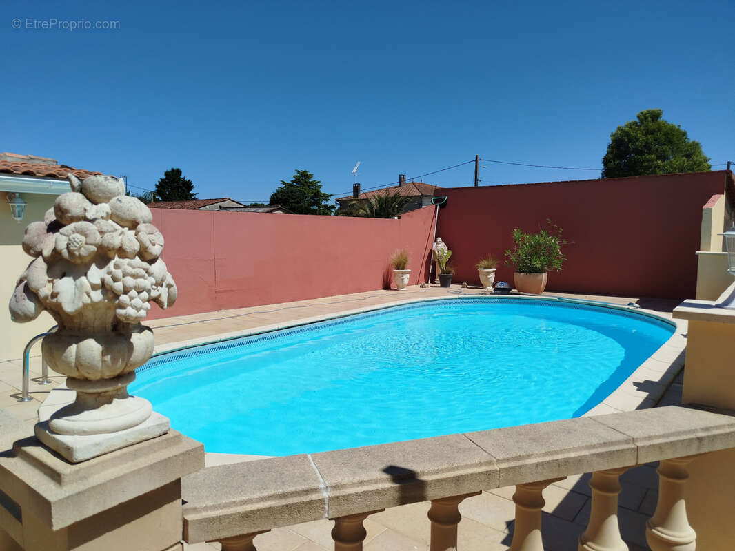 Maison à CIVRAC-SUR-DORDOGNE