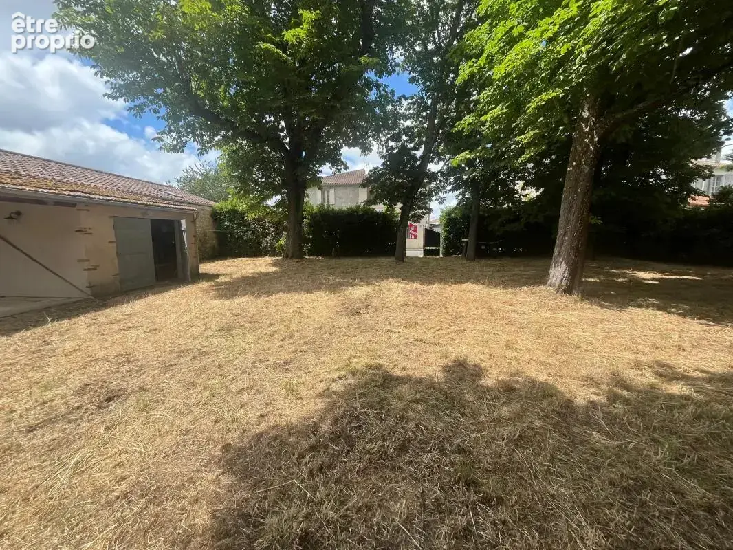 Maison de 7 pièces - Jardin  - Garage - photo 15