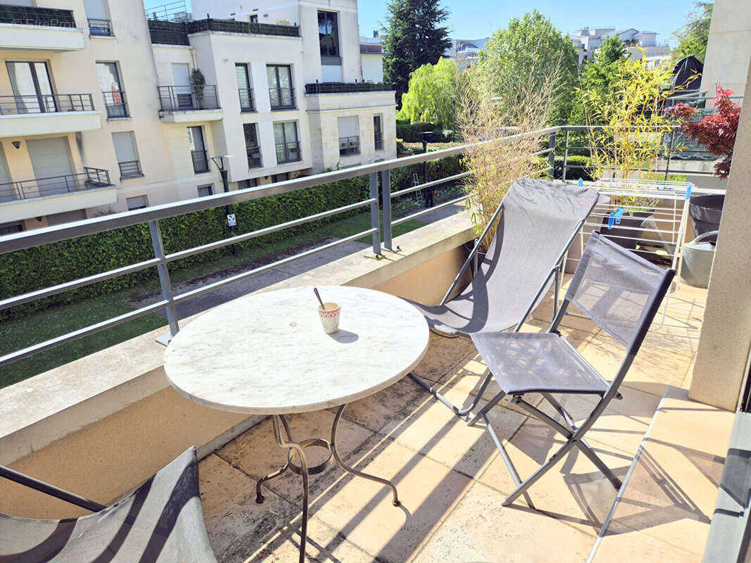 Appartement à ELANCOURT