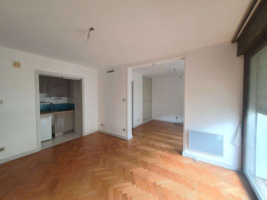 Appartement à LYON-6E