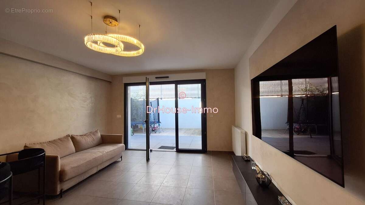 Appartement à MARSEILLE-11E