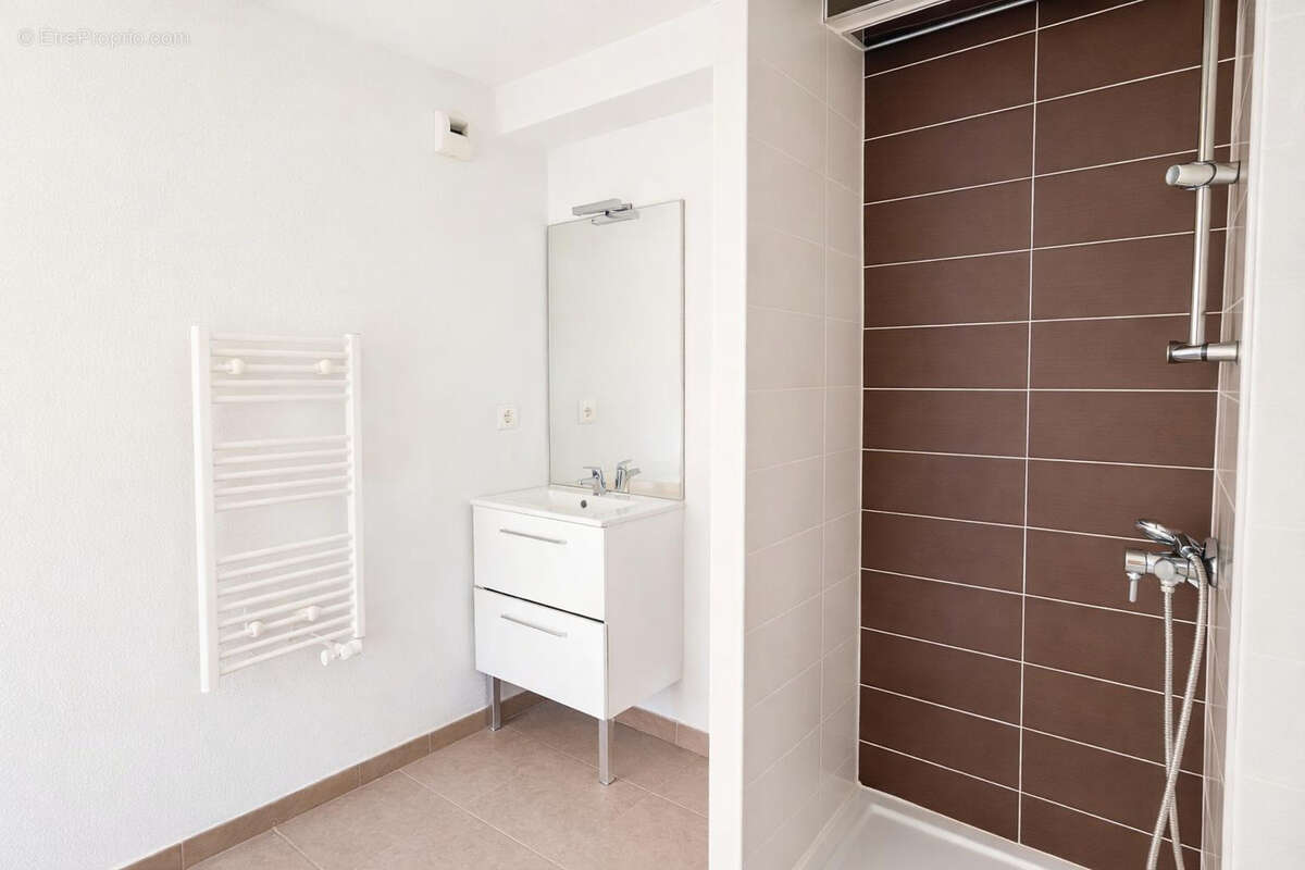 Appartement à BEZIERS