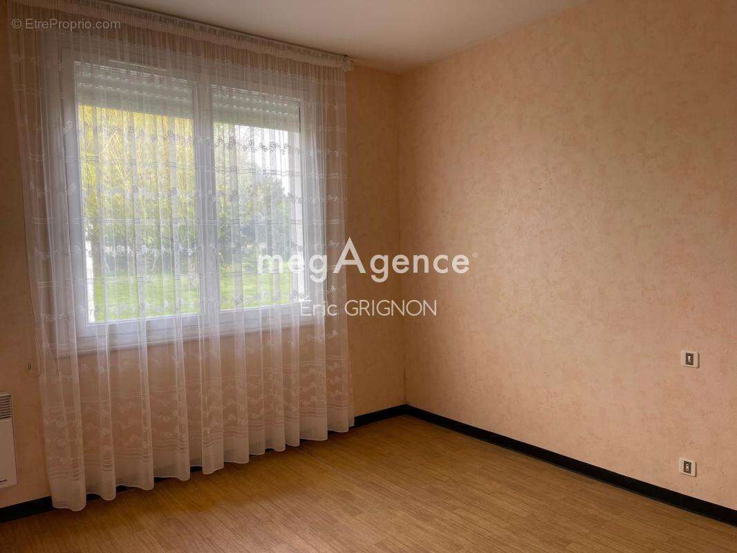 Maison à TALMONT-SAINT-HILAIRE