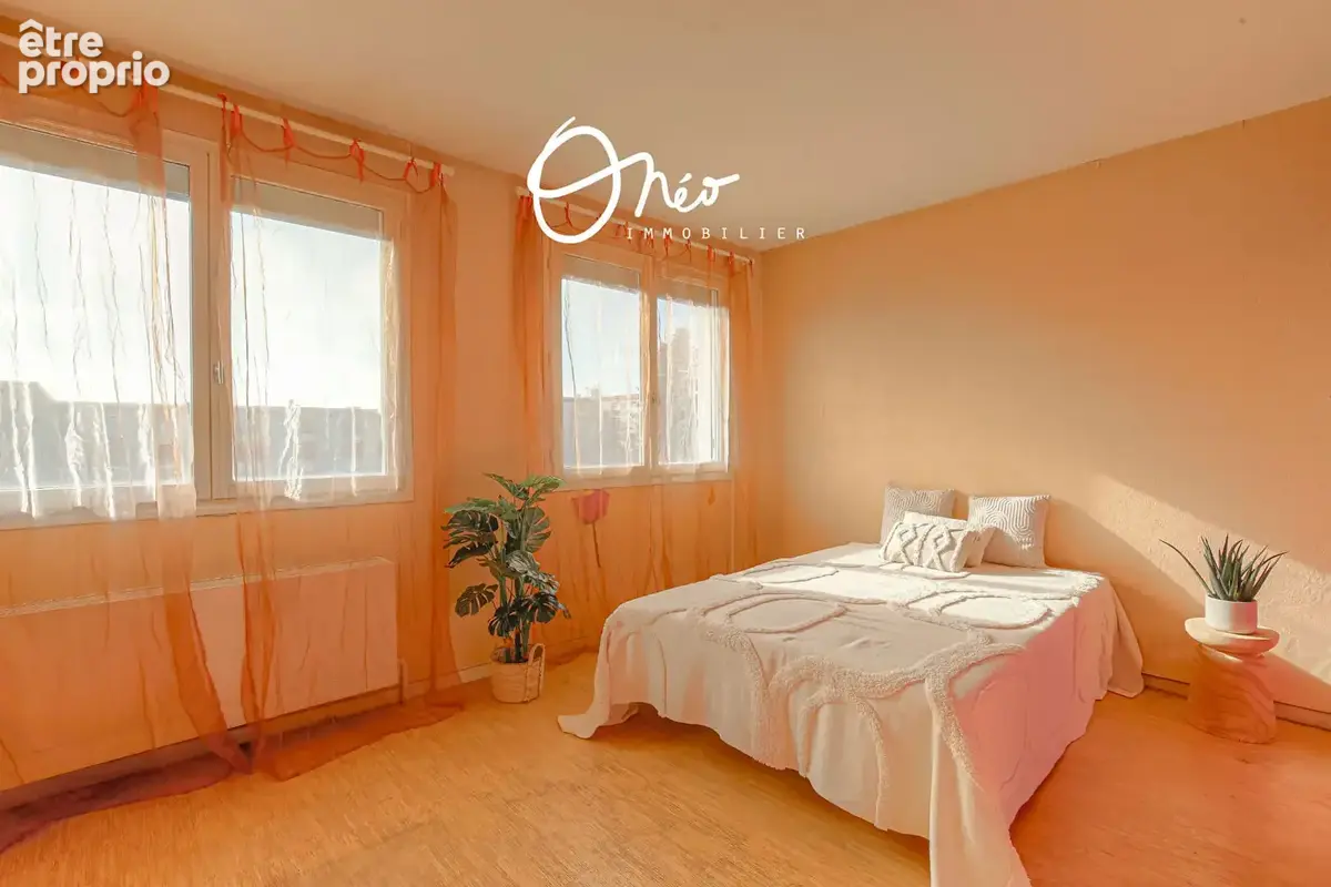 Coeur village Corbas - Maison 5 pièces avec garage, sur 320 m2 de parcelle - photo 11
