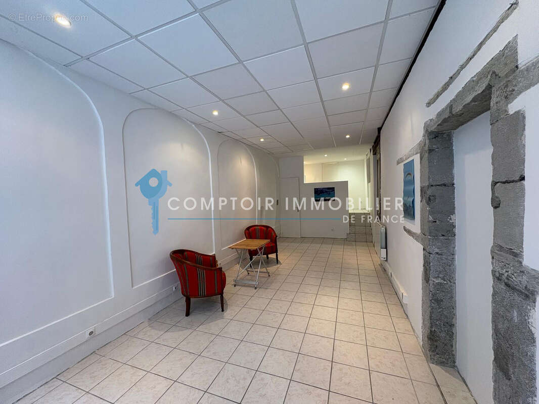 DPT(38) - A VENDRE - Local commercial - GRENOBLE - photo 3