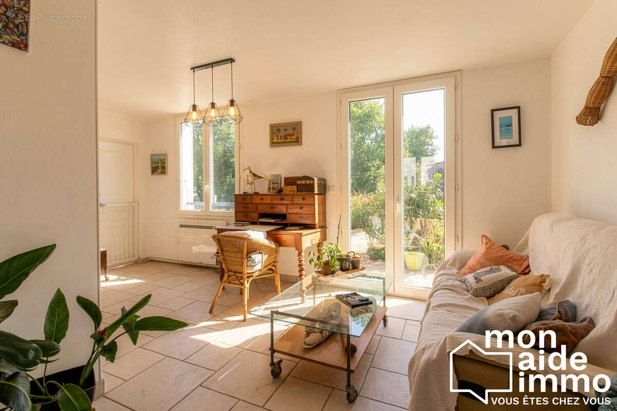 Maison 95 m² à La Rochelle  - photo 6