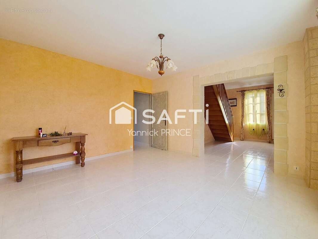 Photo 3 - Maison à SENS