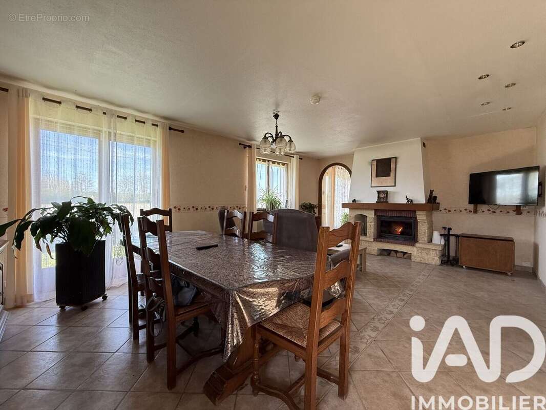 Photo 3 - Maison à TURNY