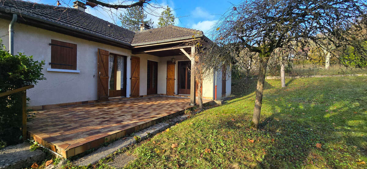Maison à BAR-SUR-SEINE