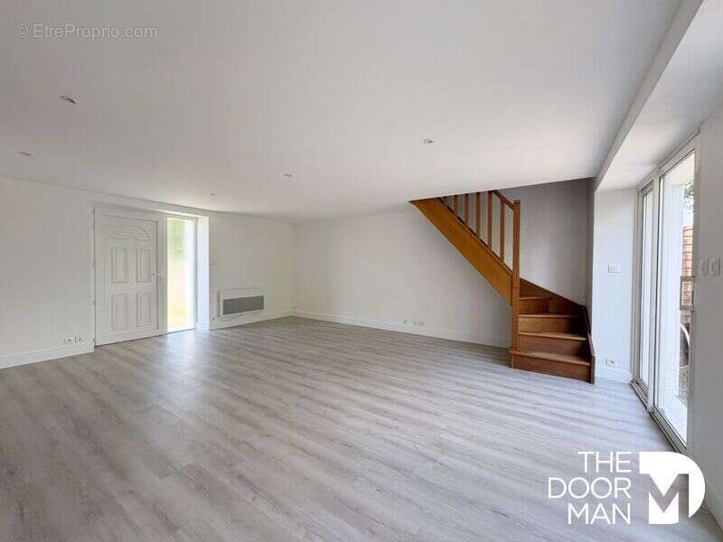 Maison à SAINTE-PAZANNE