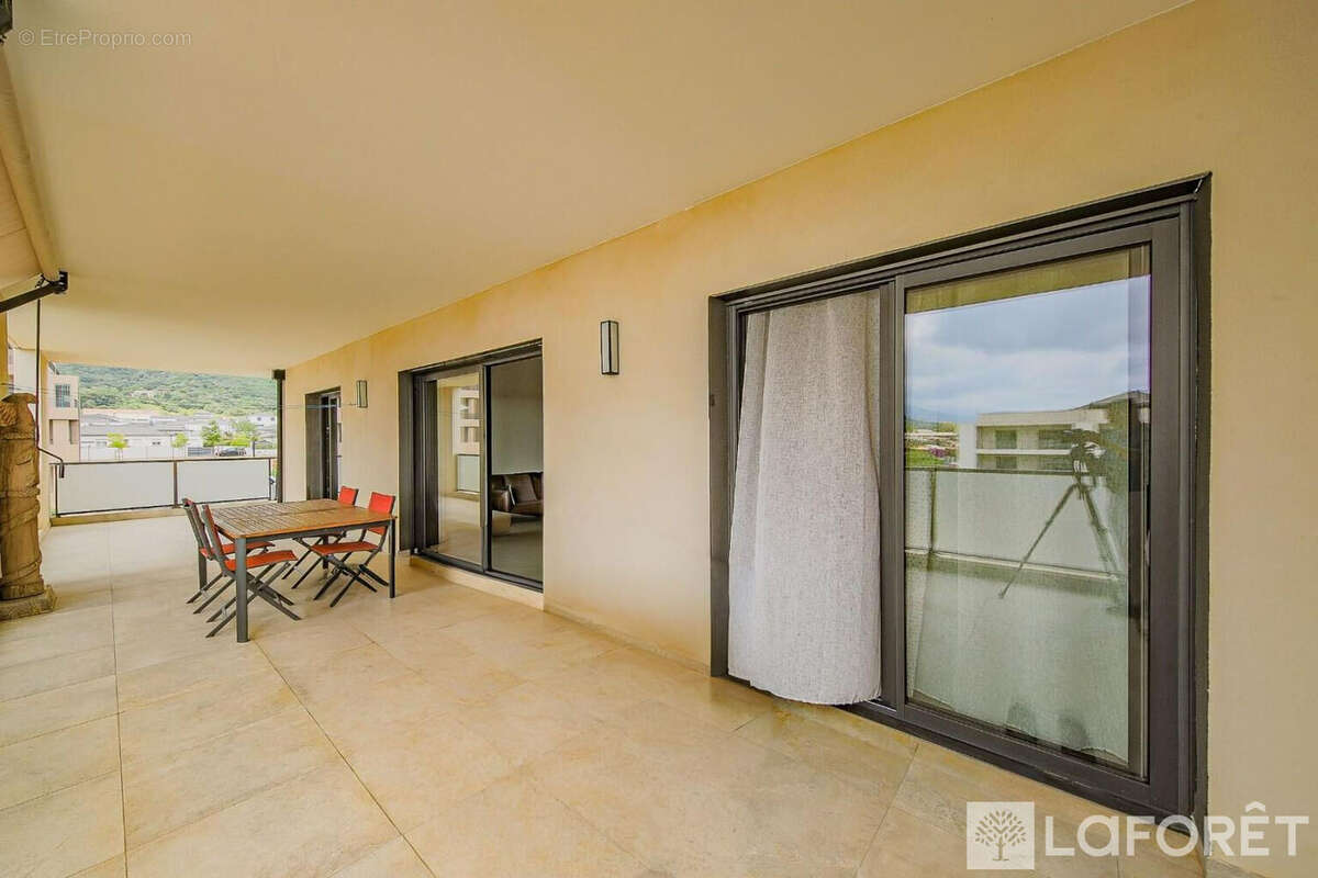 Appartement à BORGO