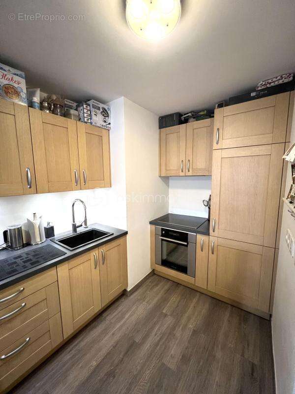 Appartement à VERT-SAINT-DENIS