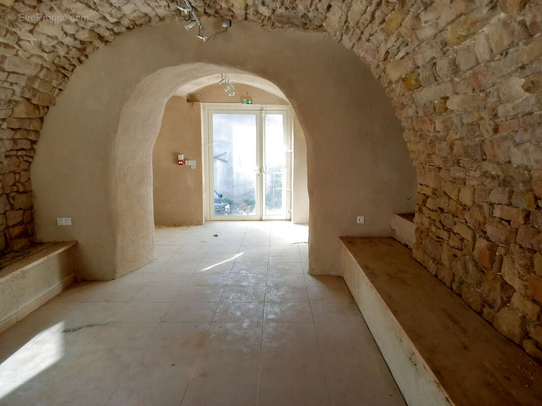 Maison à VILLEMAGNE-L&#039;ARGENTIERE