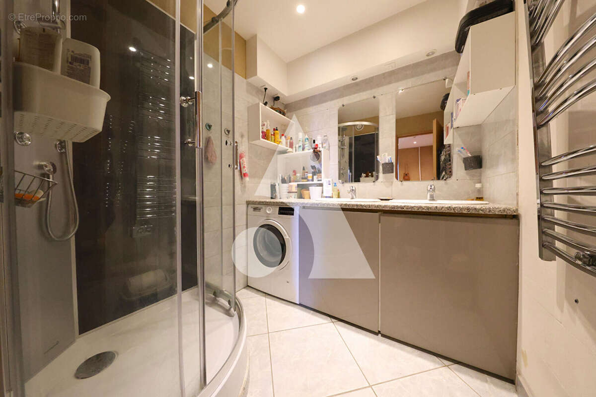 Appartement à CORBEIL-ESSONNES