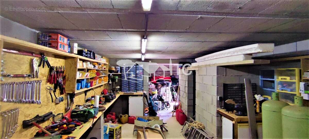 Maison à SAINT-PAUL-LE-JEUNE