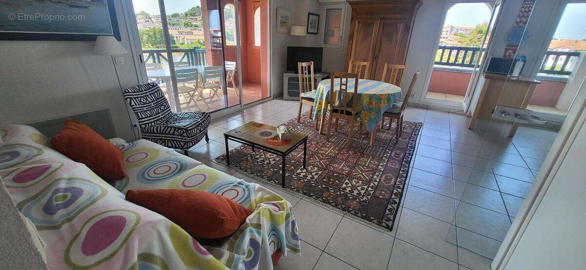 Appartement à CIBOURE